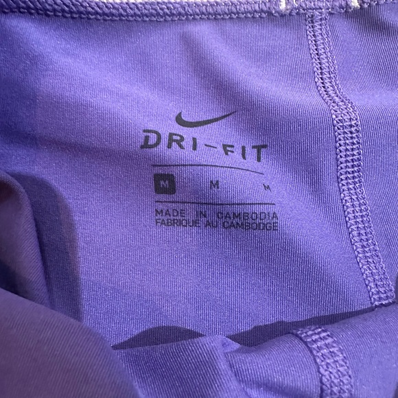 Nike Shorts - Picture 3 of 5